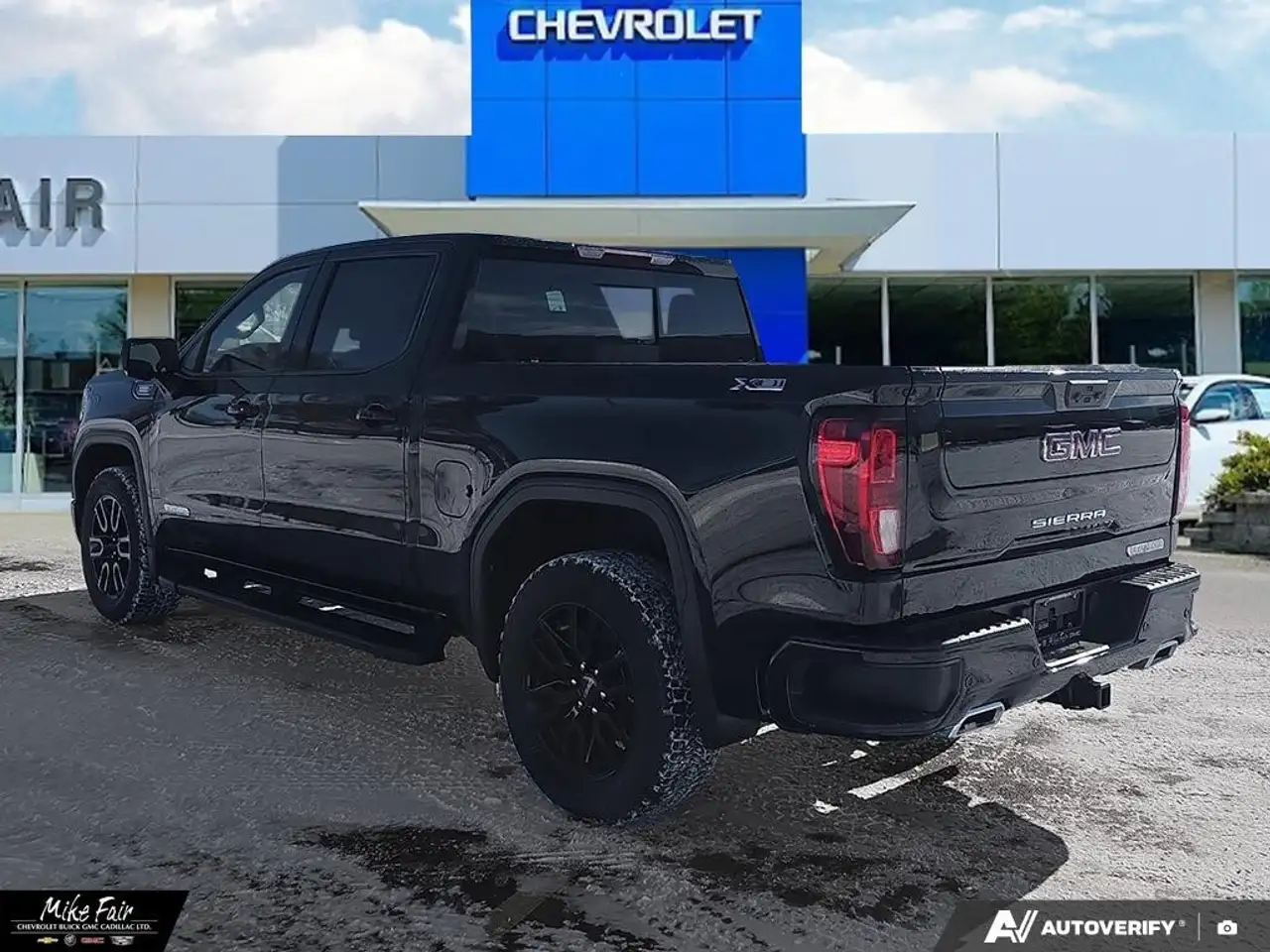 GMC Sierra 1500 снимка GMC Sierra 1500