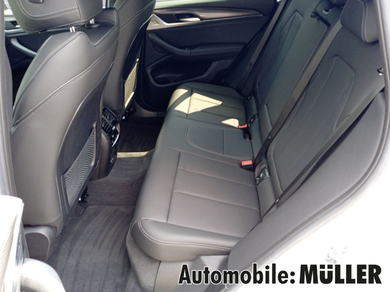 BMW X3 20 d M Sport AHK+PANORAMADACH+HIFI+LED ADAPTIV+ — photo 11