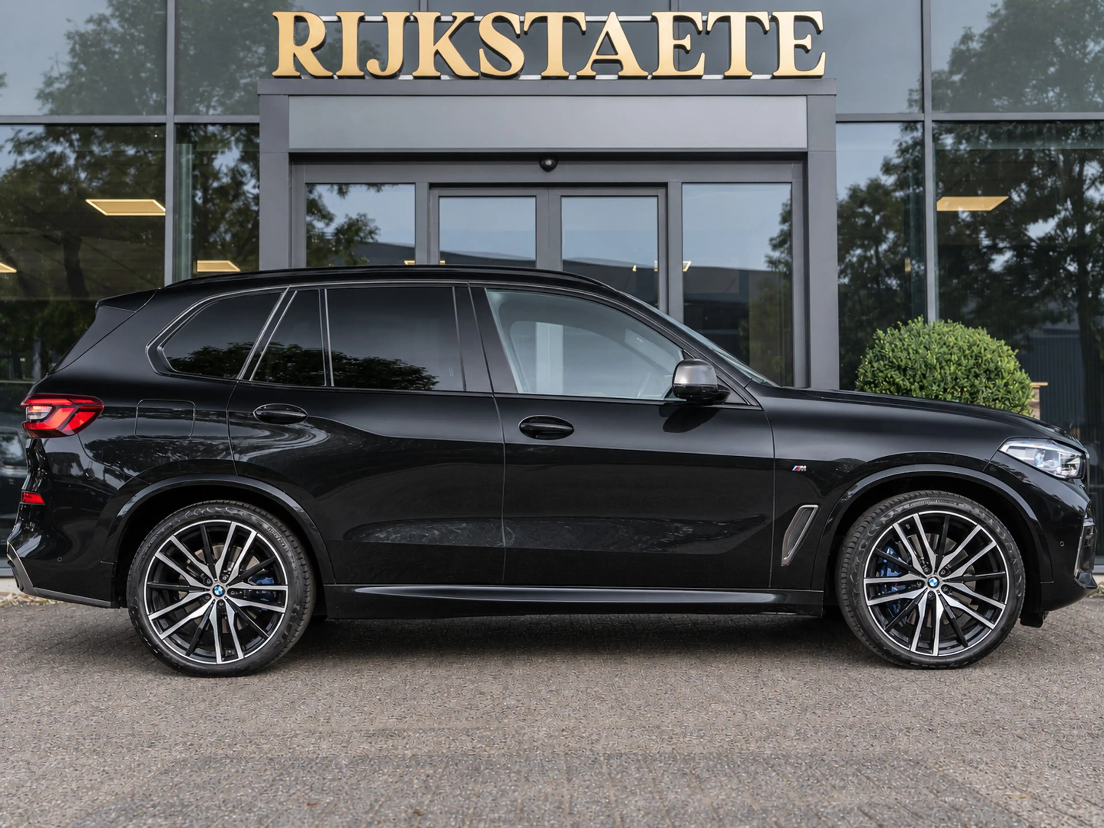BMW X5 M50d High Executive|PANO|H&K|MASS.|SKYLOUNGE|STOEL — photo 6