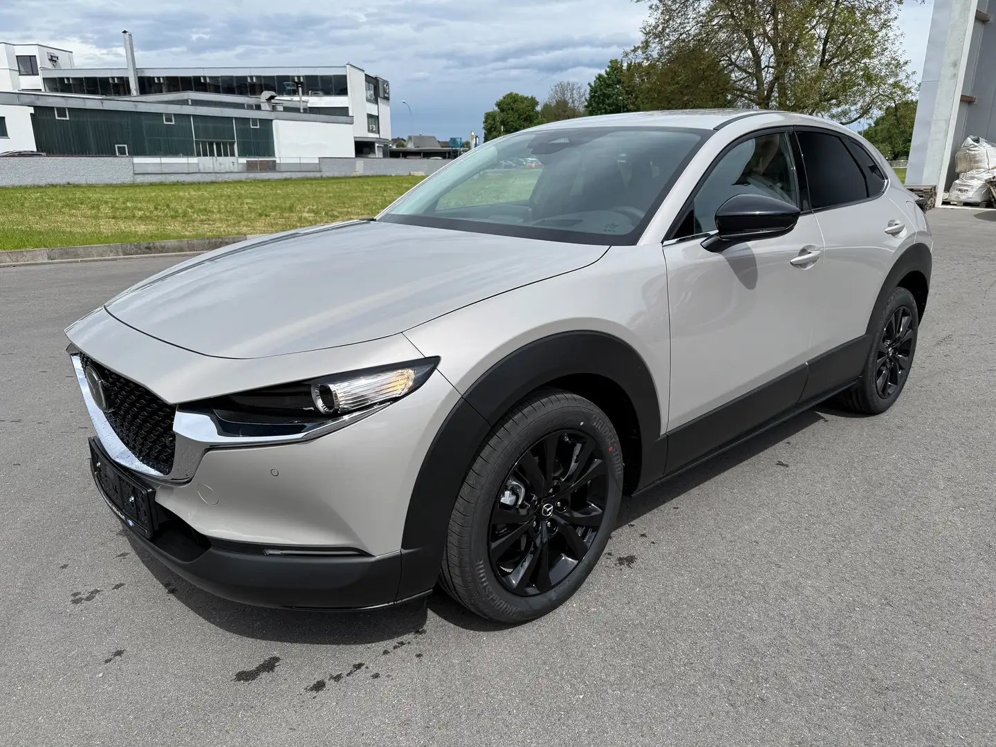 Mazda CX-30 G140 Homura Automatik Grau - 1