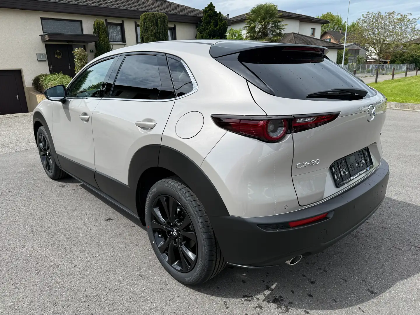 Mazda CX-30 G140 Homura Automatik Grau - 2