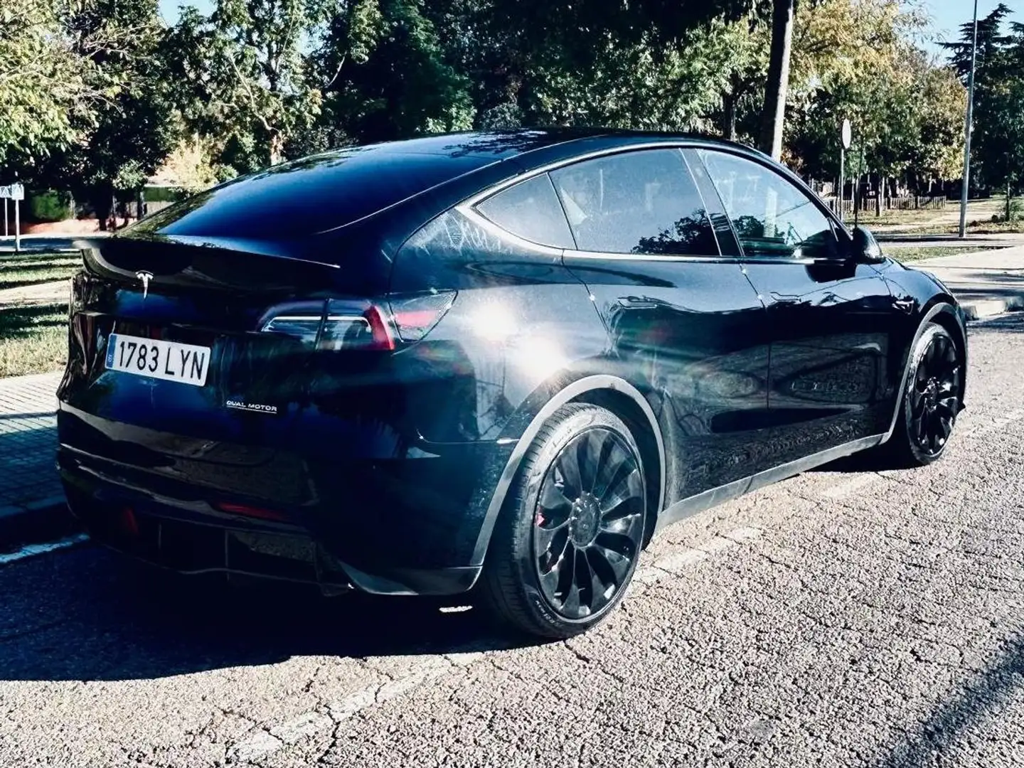 Tesla Model Y Model Y Performance AWD Negro - 2