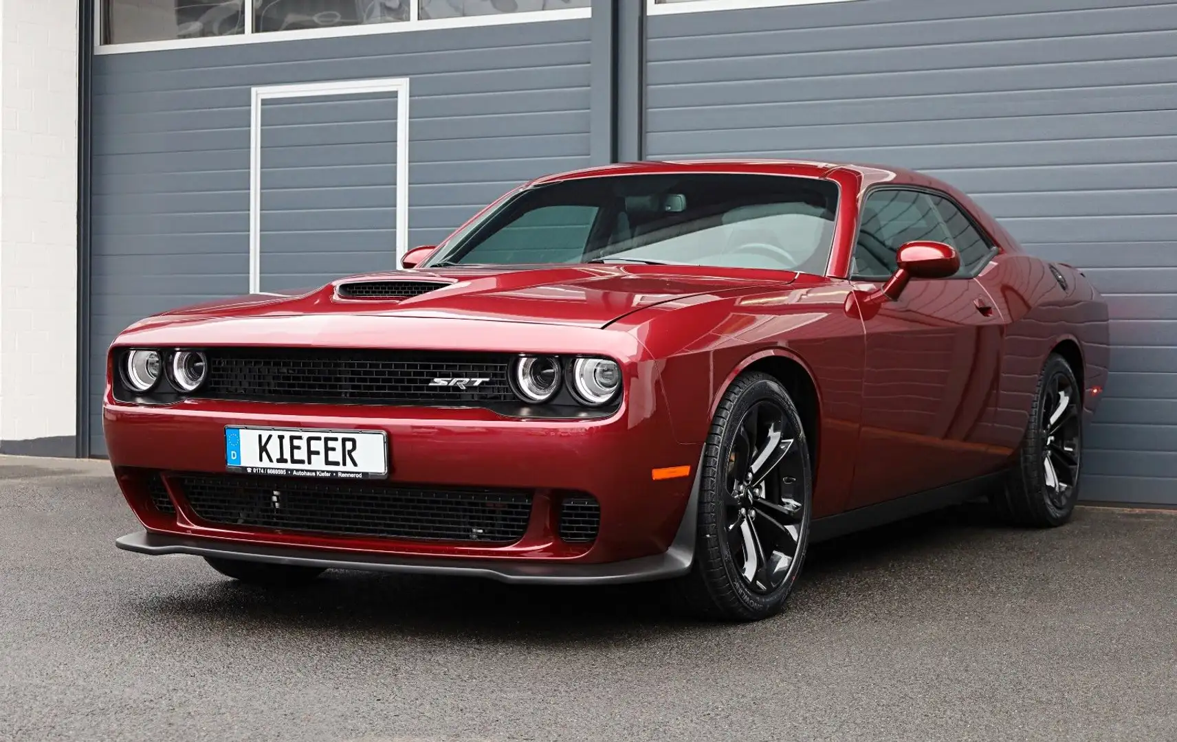 Dodge Challenger R/T 5.7 HEMI/SHZ/BTH/KAMERA/R20 Rot - 1