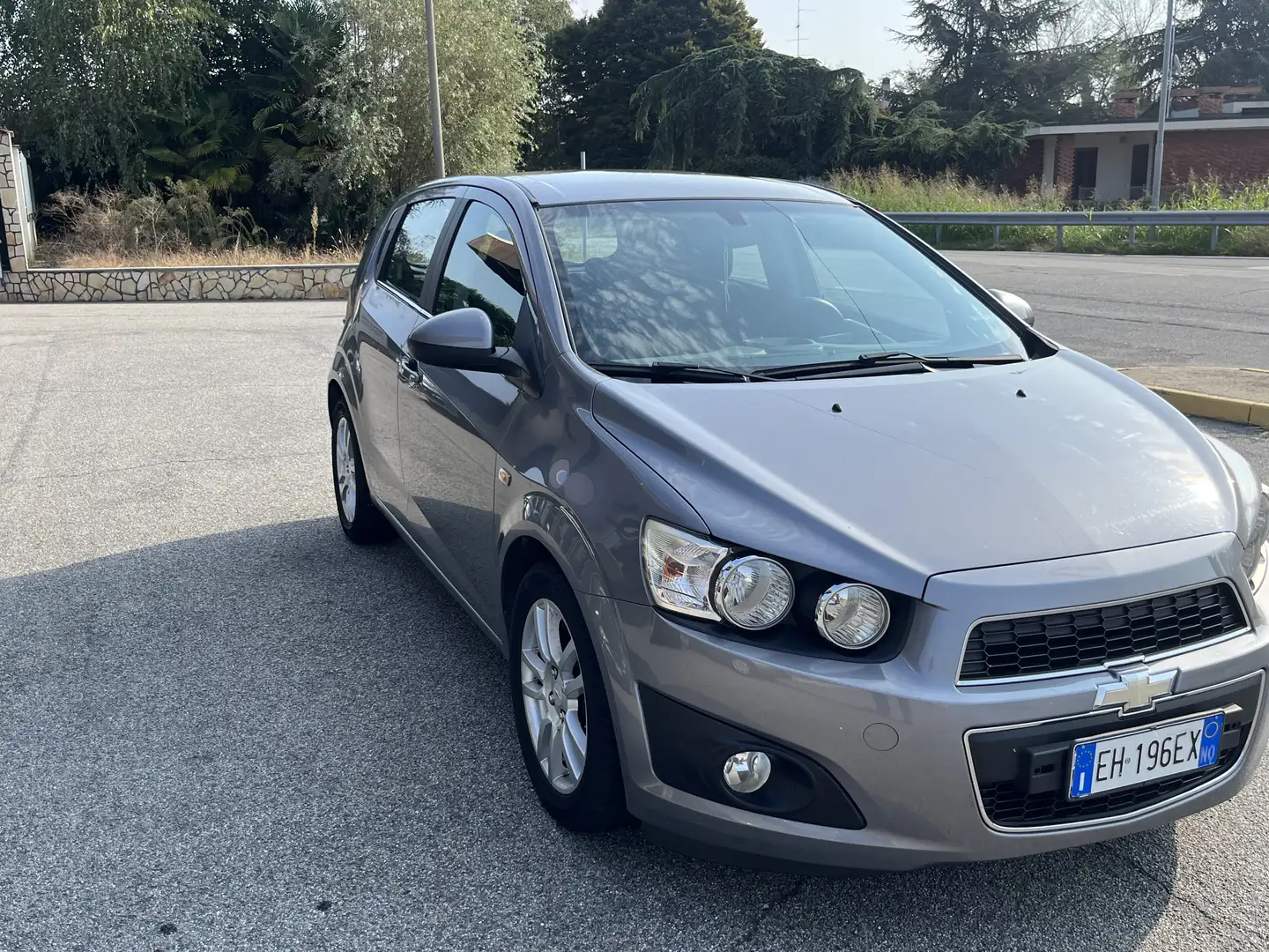 Chevrolet Aveo Aveo 1.2 LTZ 86cv 5p GPL Grigio - 2
