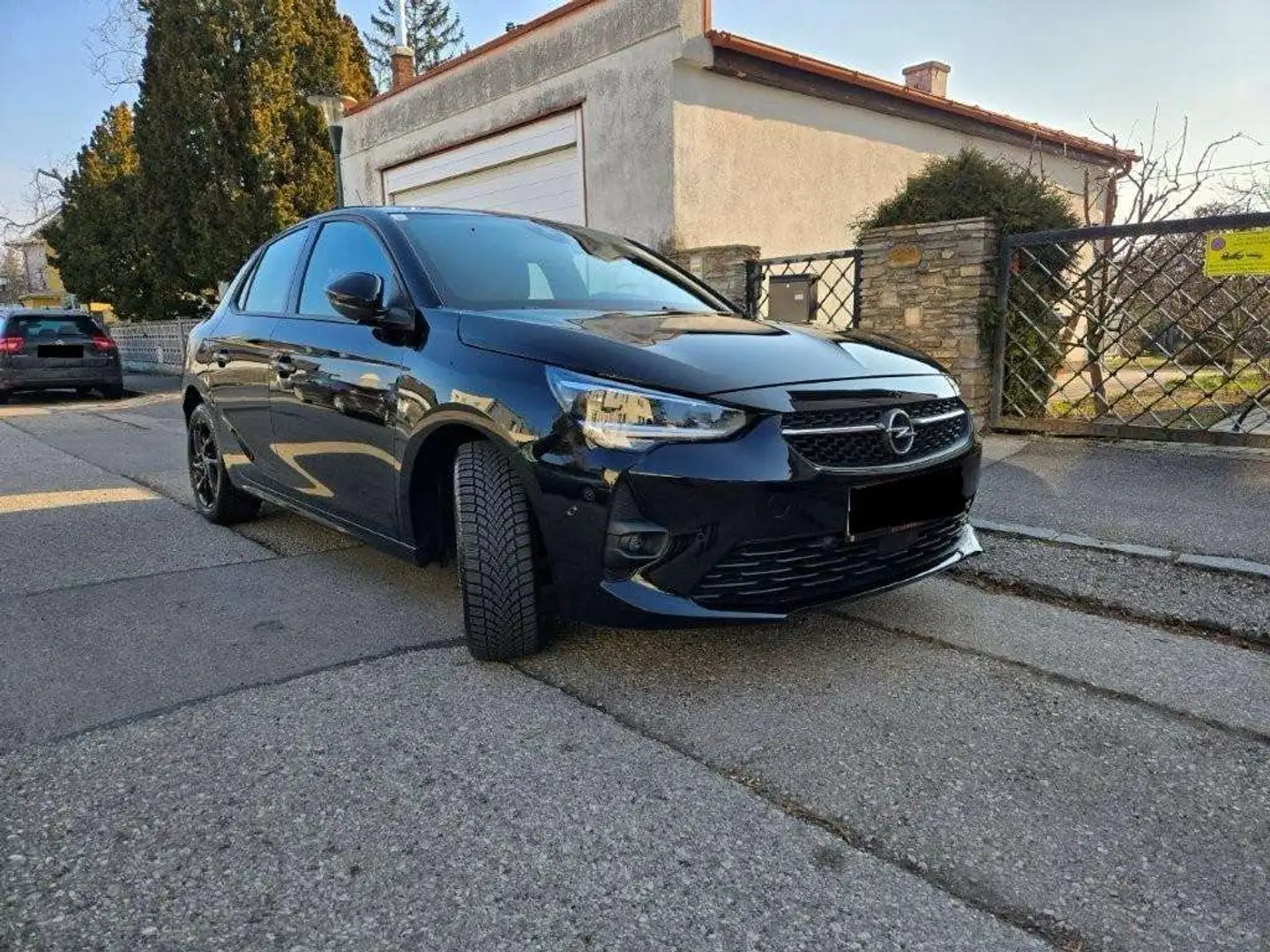Opel Corsa Corsa 1,2 Direct Injection Turbo Euro 6.4 Corsa GS Aut. Schwarz - 2