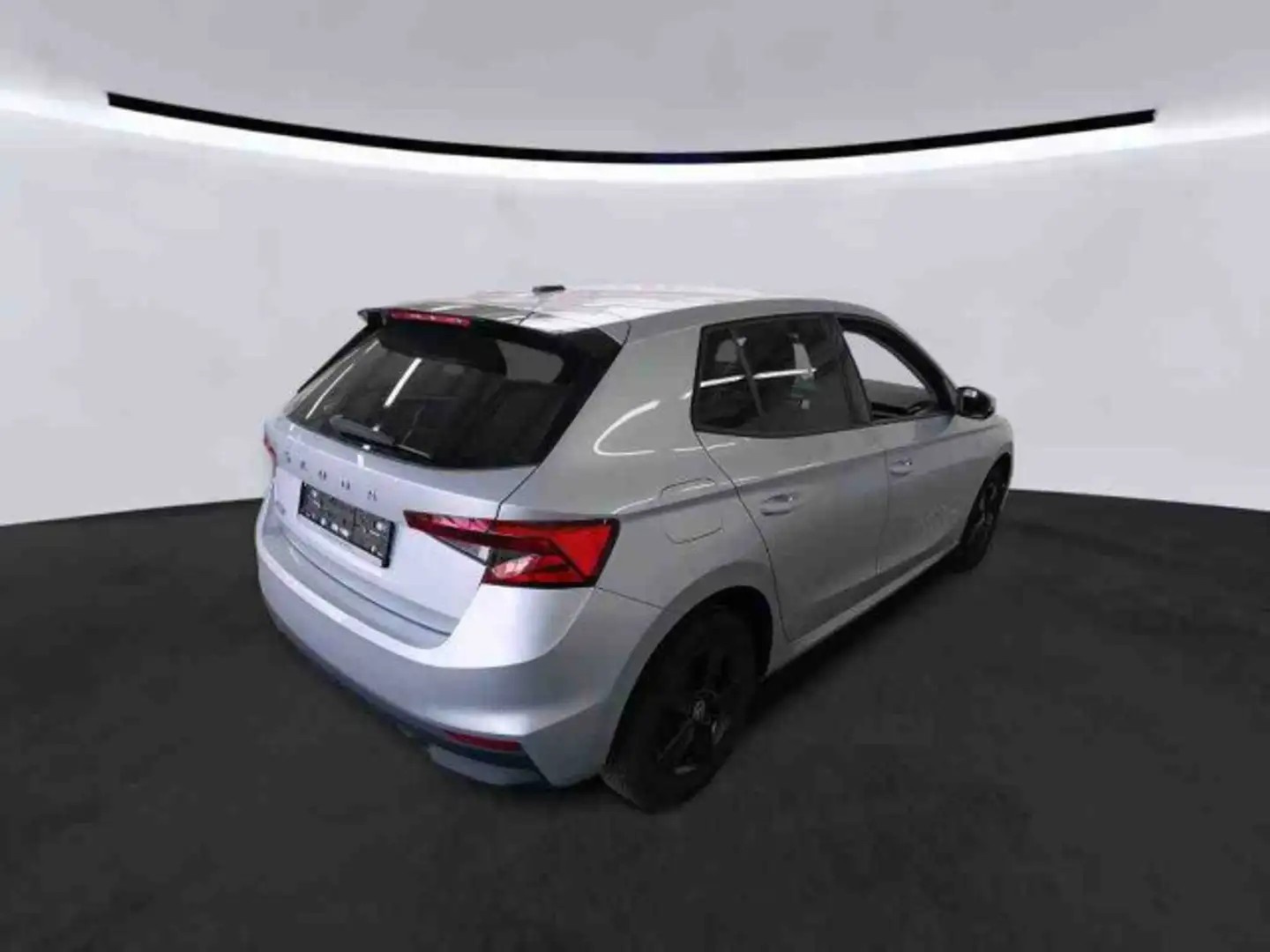 Skoda Fabia Tour 1.0TSI DSG LED Navi RFK SHZ PDC v/h Silber - 2