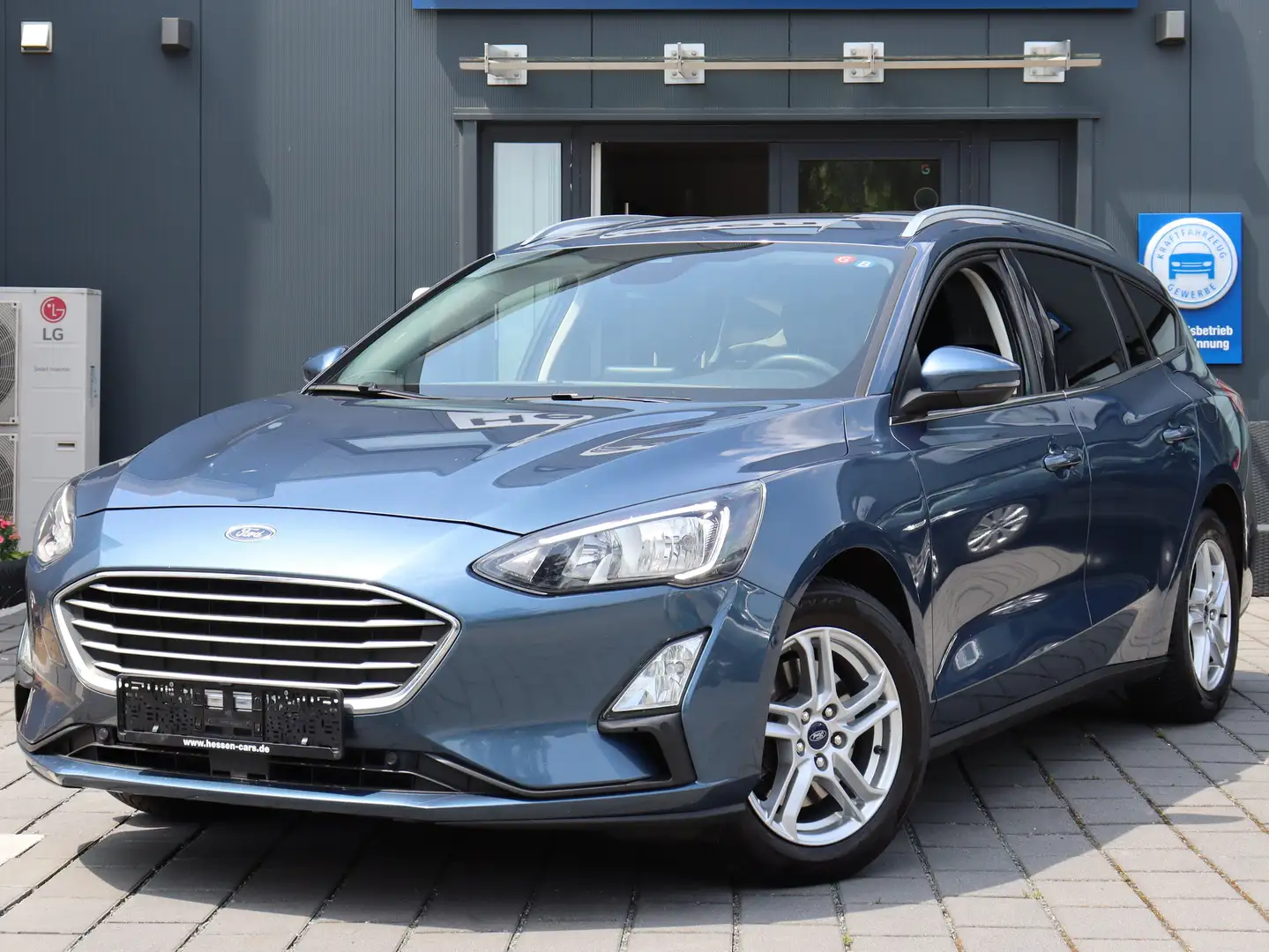 Ford Focus Turnier 1.0 EcoBoost COOL&Connect KAMERA*Sitzhzg Blau - 1