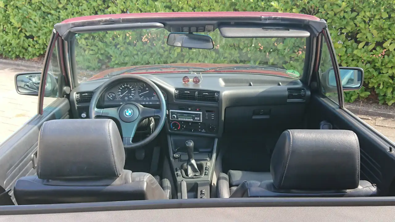 BMW 325i, foto 8