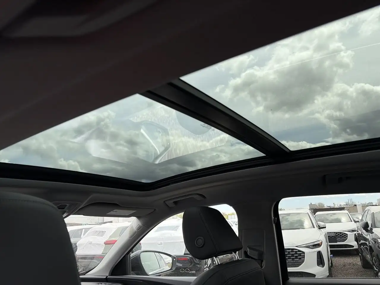 Audi Q5 снимка Audi Q5
