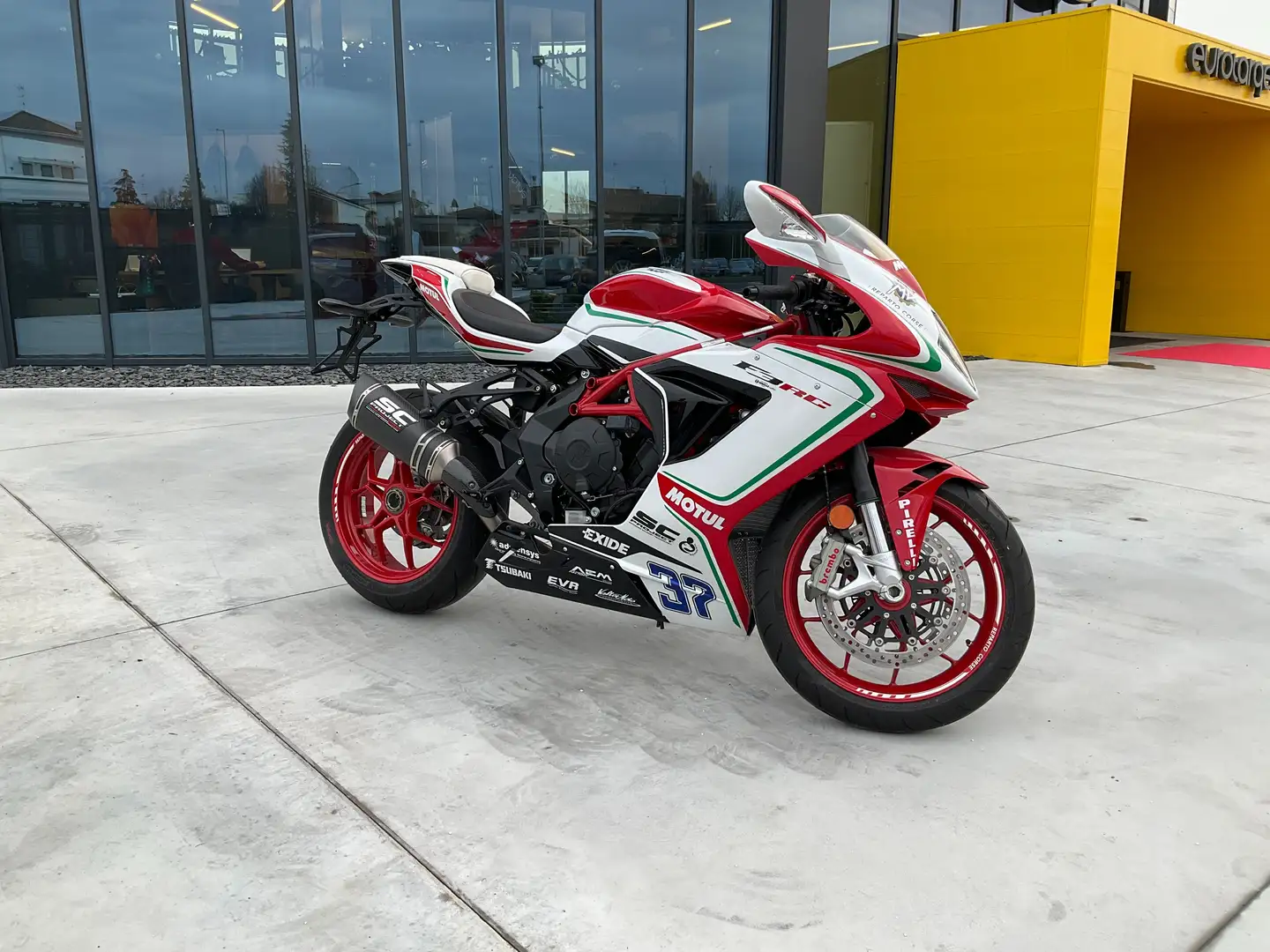 MV Agusta F3 RC - Limited Edition 023/500 Rojo - 1