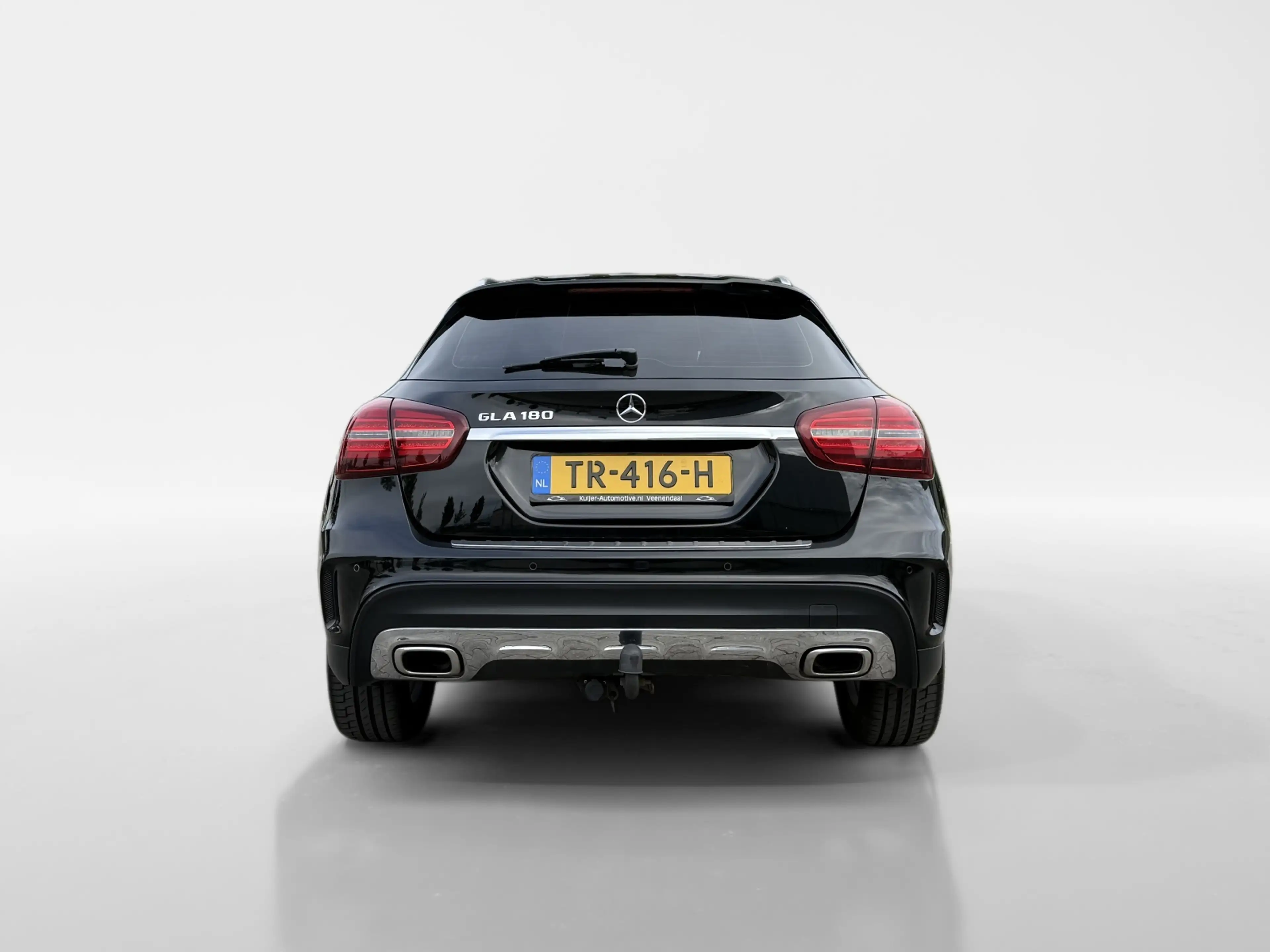 Mercedes-Benz GLA 180 Business Solution AMG Automaat / Panoramadak — photo 7