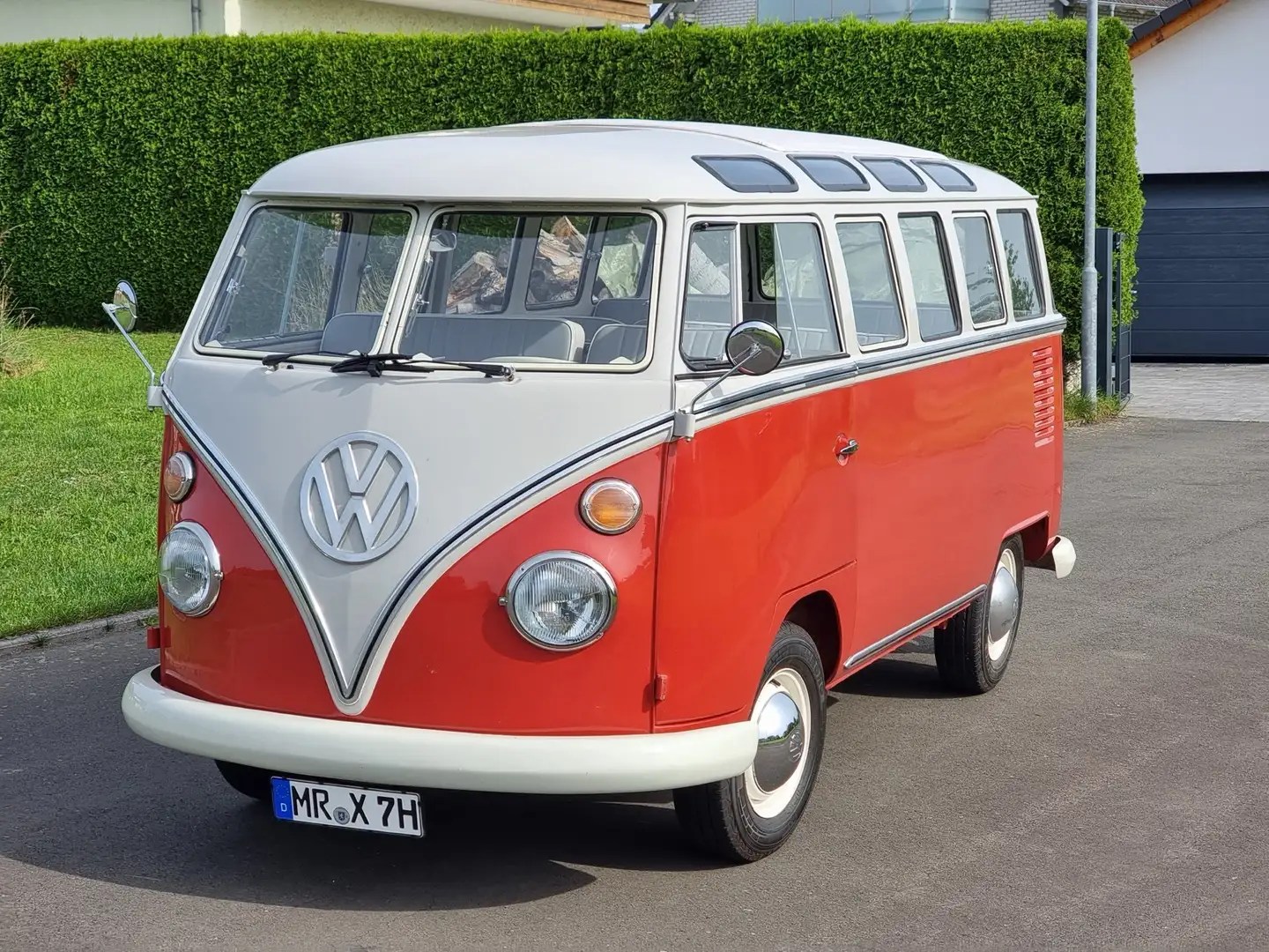 Volkswagen T1 Samba Bulli VW H—Zulassung 23 Fenster Faltdach Rood - 1