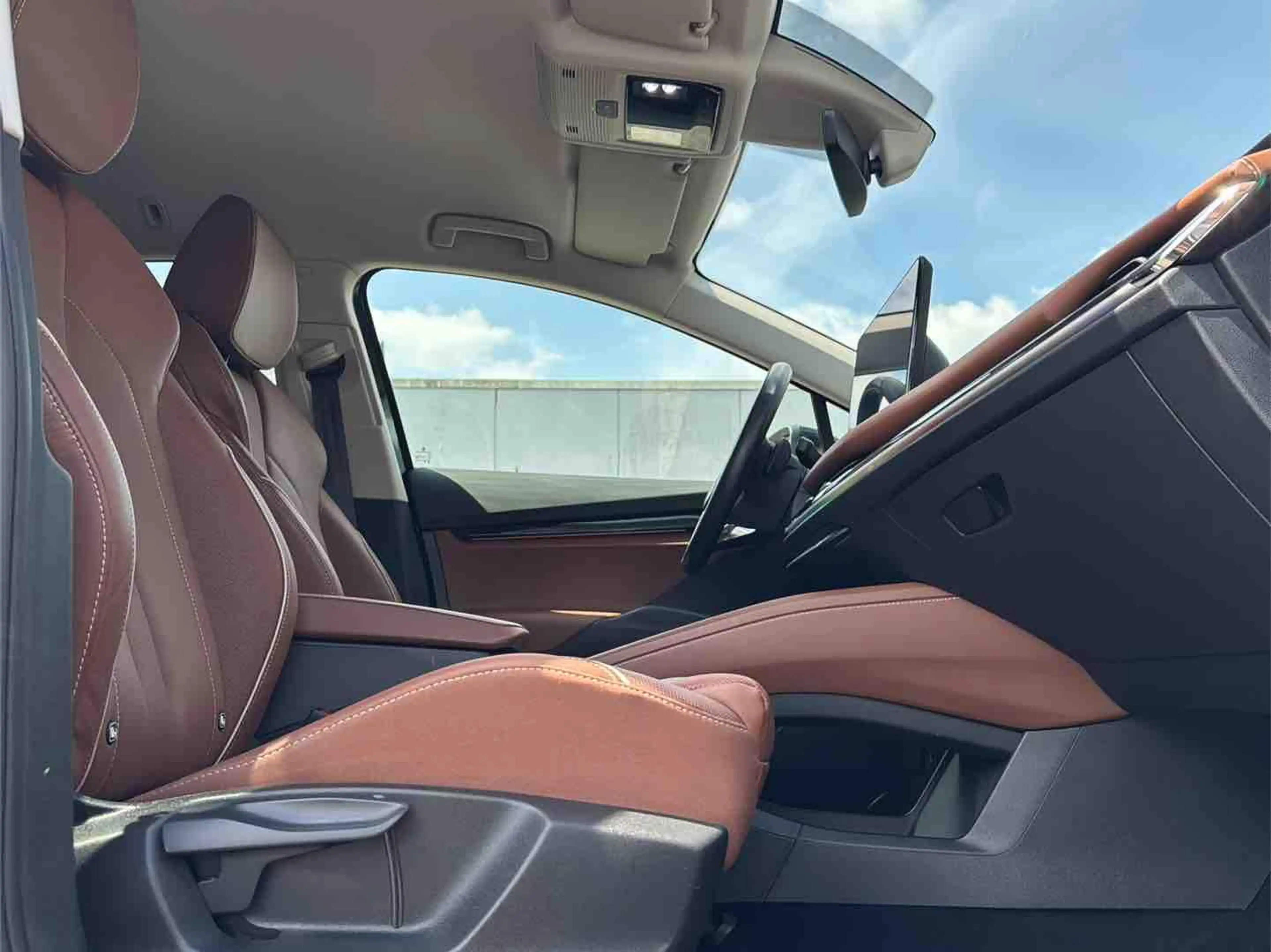Skoda Enyaq 80 ecoSuite ACC AHK HuD WP CRYSTAL 360° — photo 14