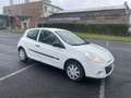 Renault Clio Clio III 1.2 16V 75 Alizé Blanc - thumbnail 1