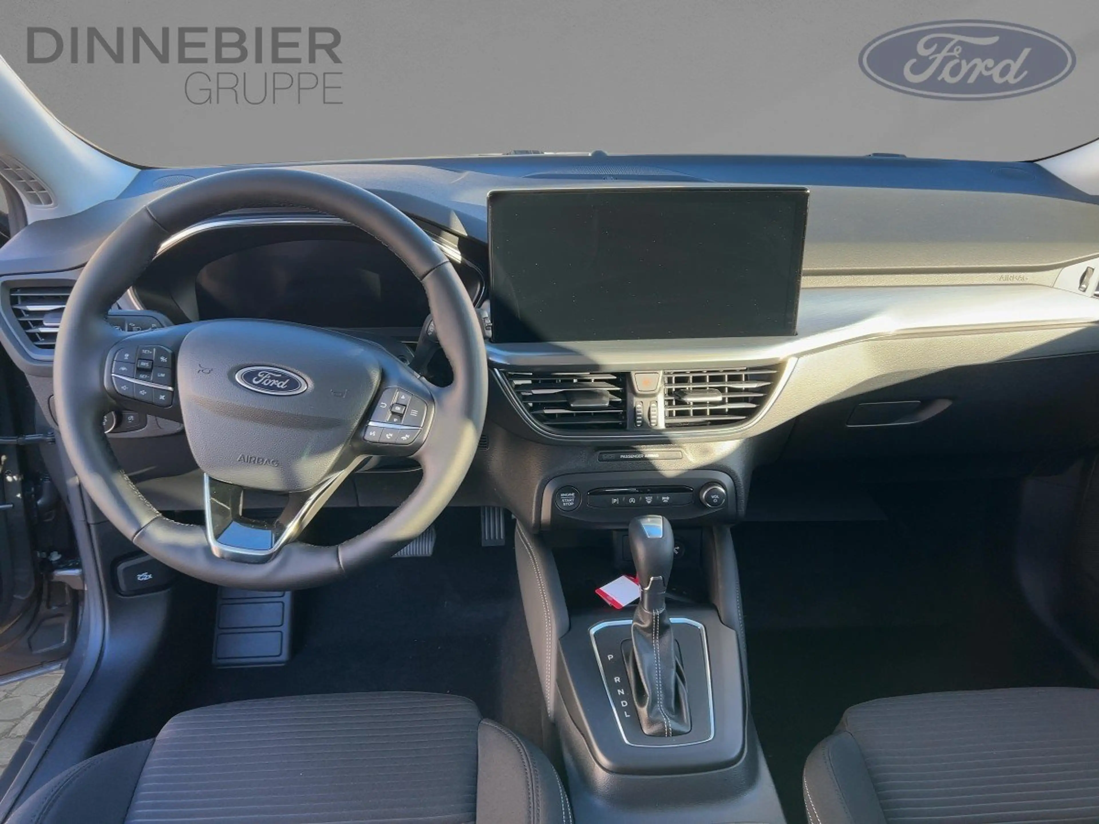 Ford Focus Titanium X LED+Kamera+Navi+Winterpaket — photo 11