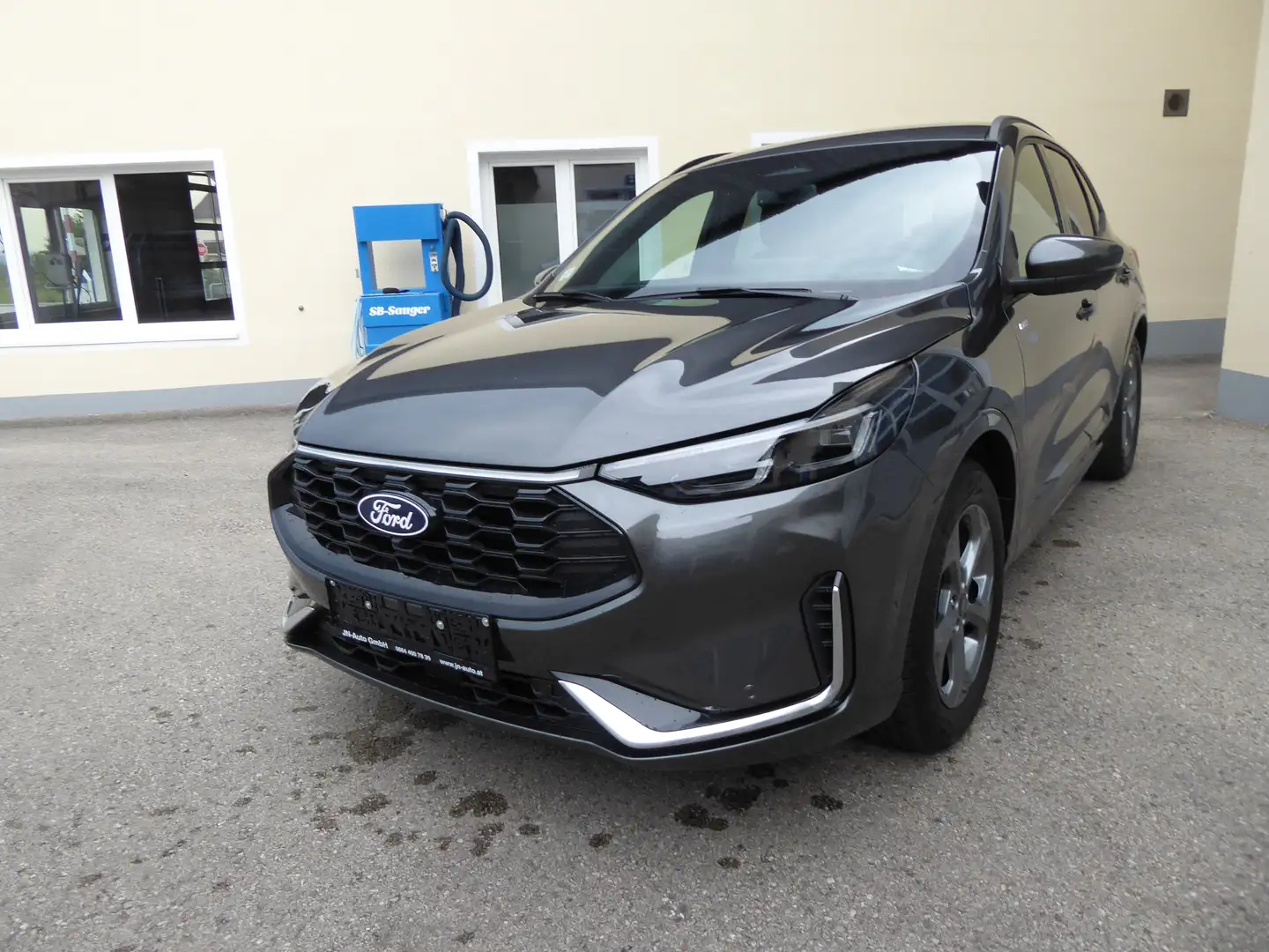 Ford Kuga Hybrid ST-Line X Gris - 1