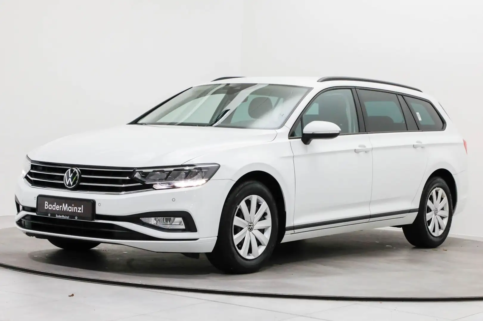 Volkswagen Passat Variant 2.0 TDI DSG AHK Navi SHZ Kamera Weiß - 2