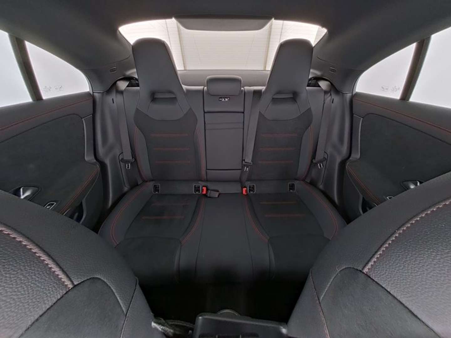 Mercedes CLA 250 E 250 AMG Line -  - Joinsteer - #4