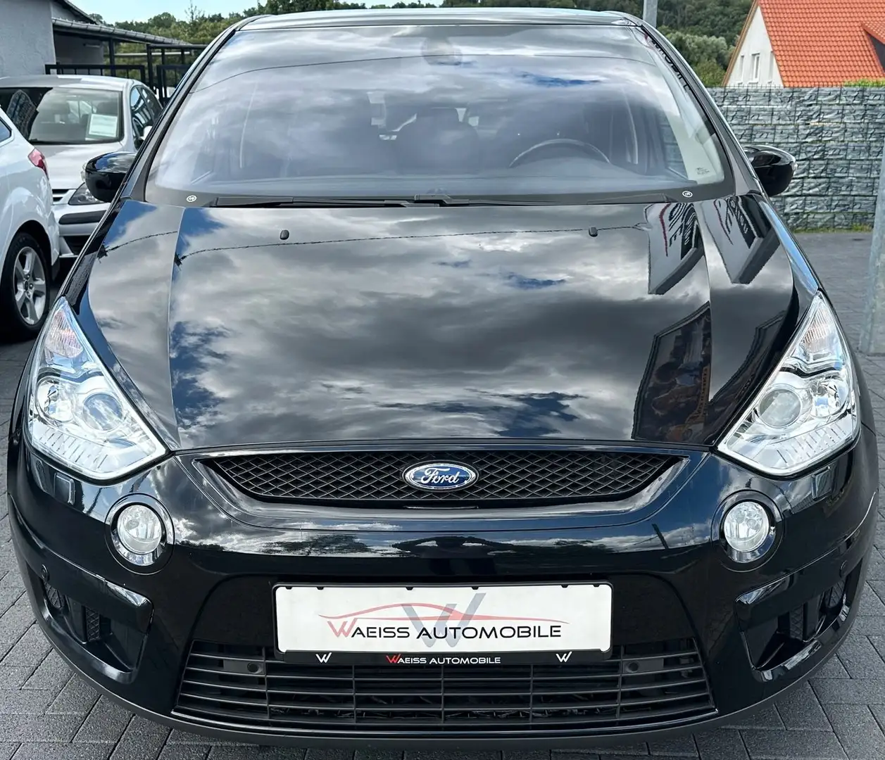 Ford S-Max 2.0 TDCi Titanium 7.Sitz|Bi-Xenon|Panorama Schwarz - 2