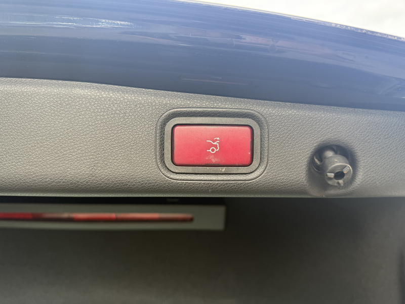 Mercedes-Benz E 400 4Matic 9G-TRONIC Exclusive Panorama — photo 7