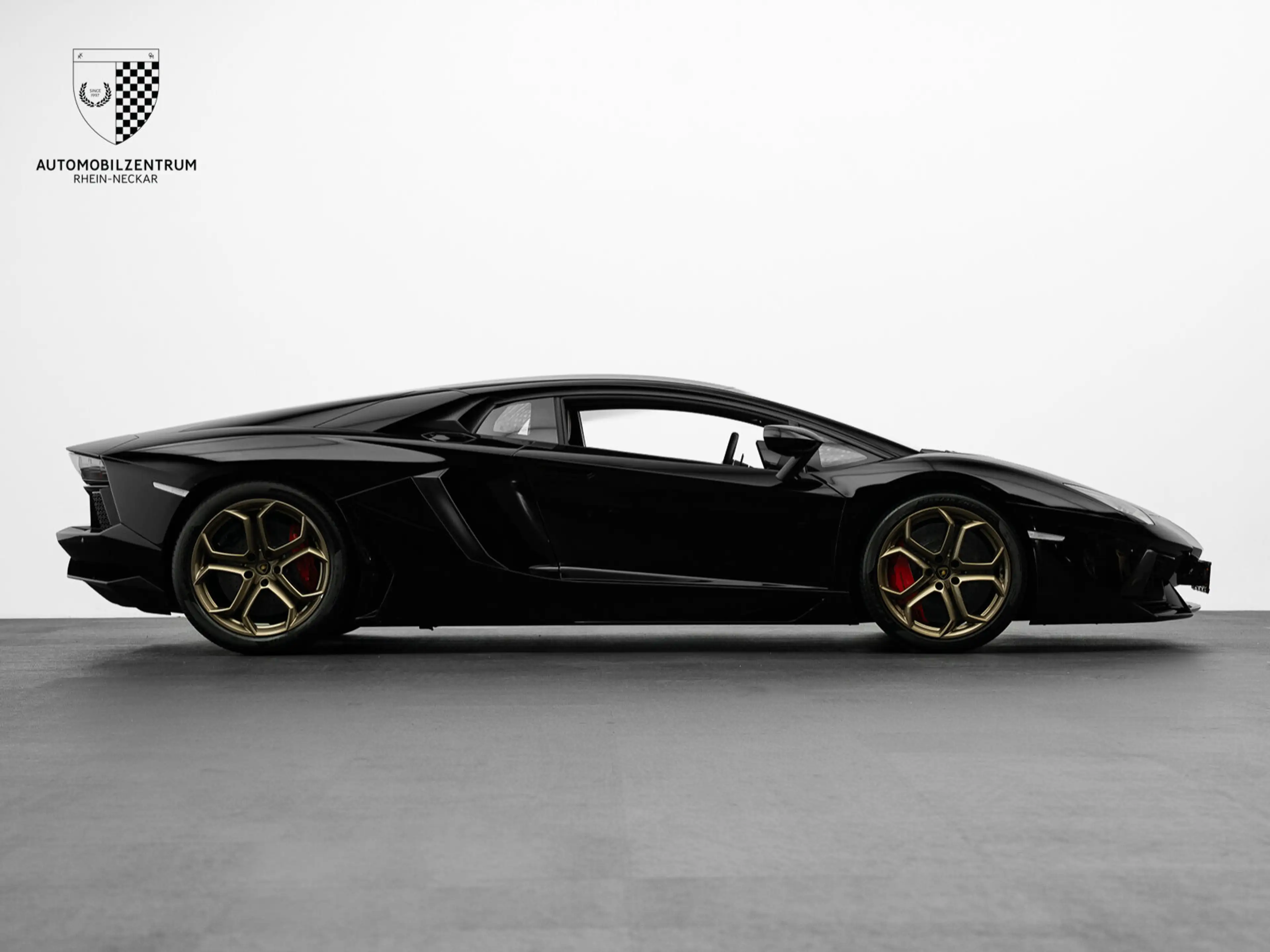 Lamborghini Aventador AdPersonam/Sensonum/Carbon/Lift — photo 8