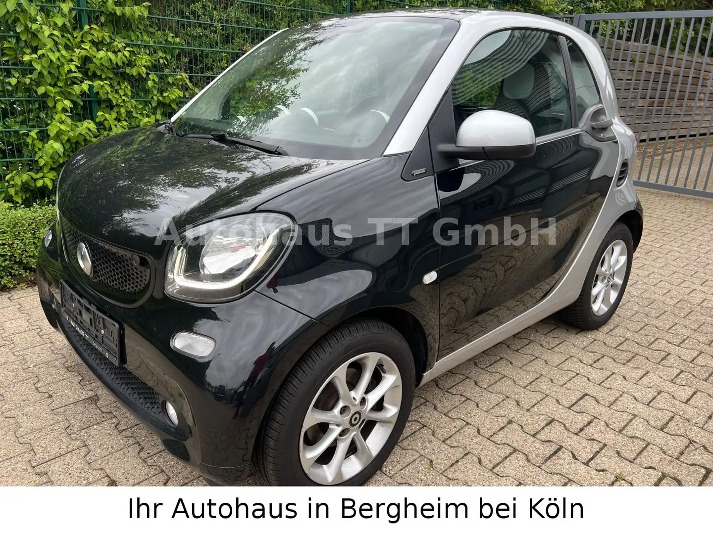 smart forTwo cabrio 1.0 passion°Panorama°Sitz-Hz°PDC Schwarz - 2