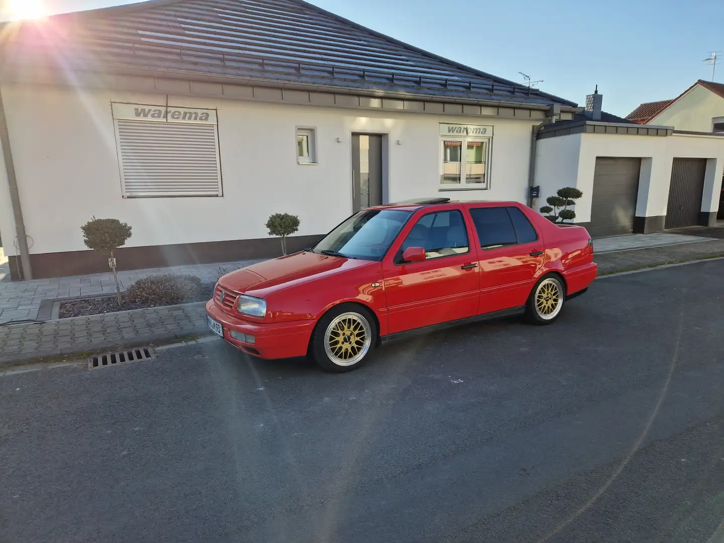 Volkswagen Vento Vento 1.6 CLX Červená - 1