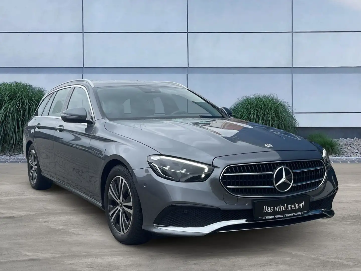 Mercedes-Benz E 200 d T AVANTGARDE/LED/AHK/LEDER/NAVI/KAMERA Gris - 2