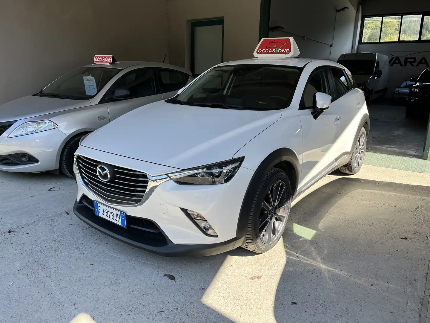 Mazda CX-3 CX-3 1.5d Exceed awd 105cv 4X4 Bianco - 1