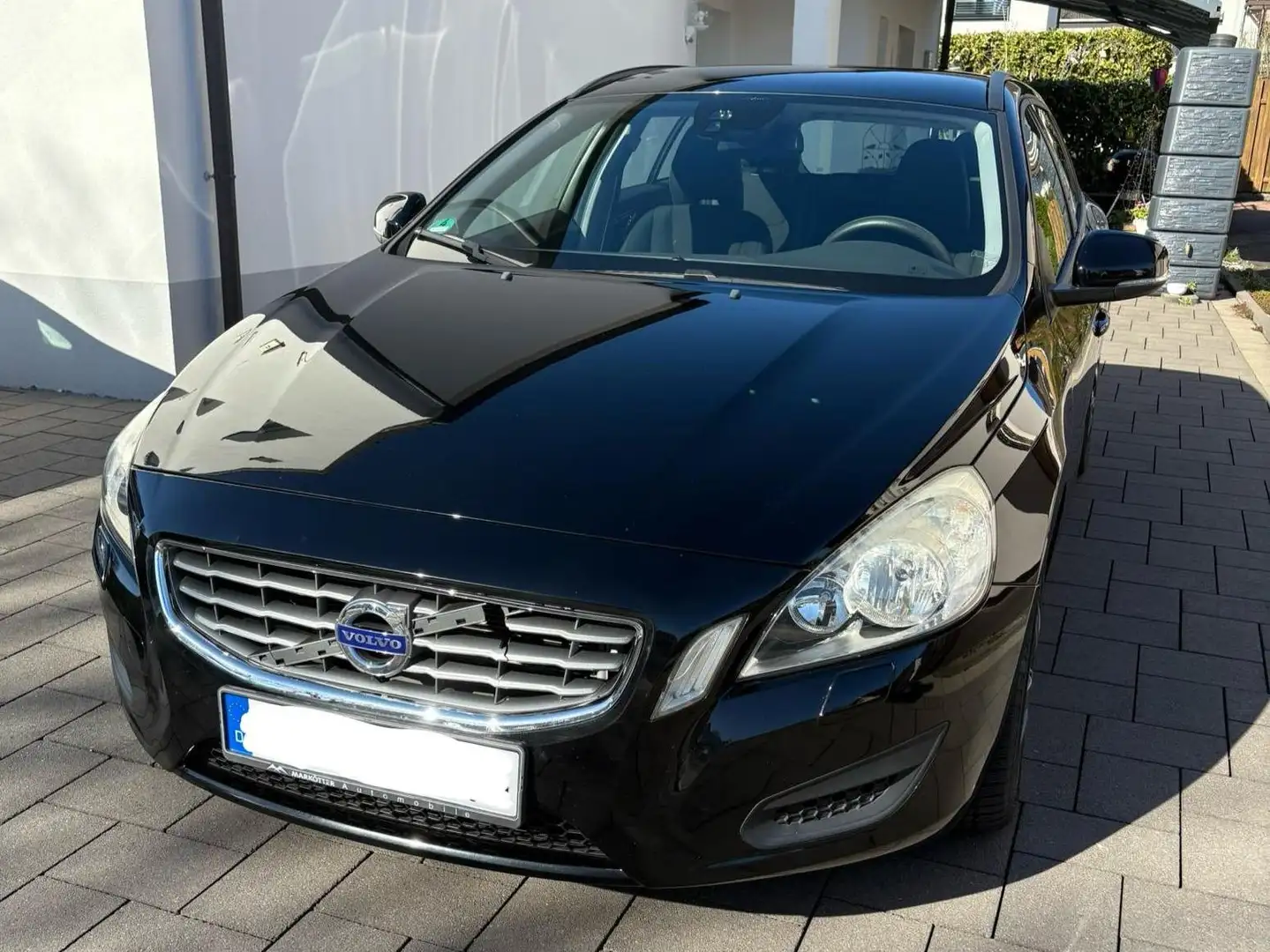 Volvo V60 V60 T3 Černá - 1