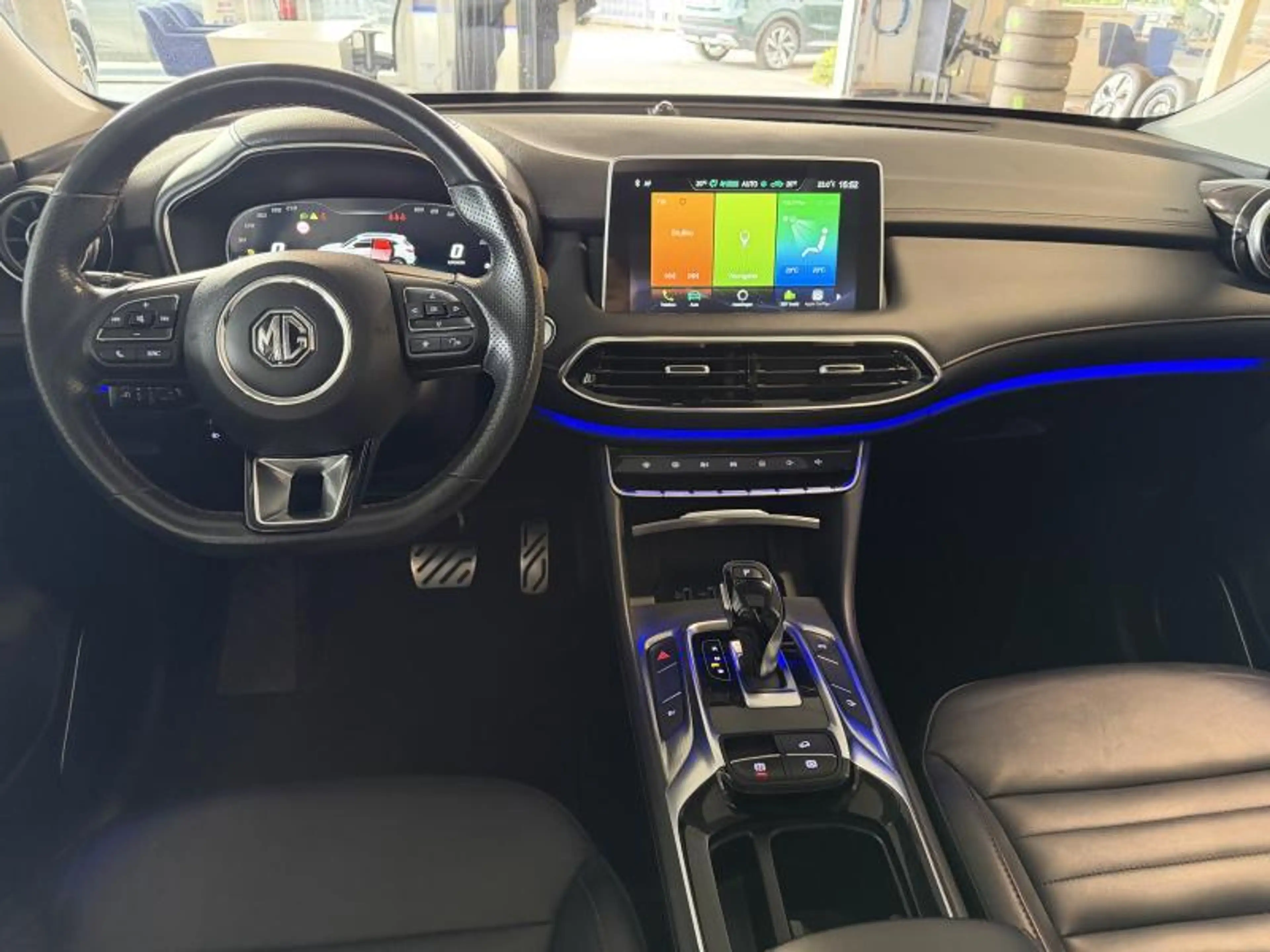 MG EHS 1.5T-GDi PLUG-IN Luxury | GPS, camera,... | FULL O — photo 3