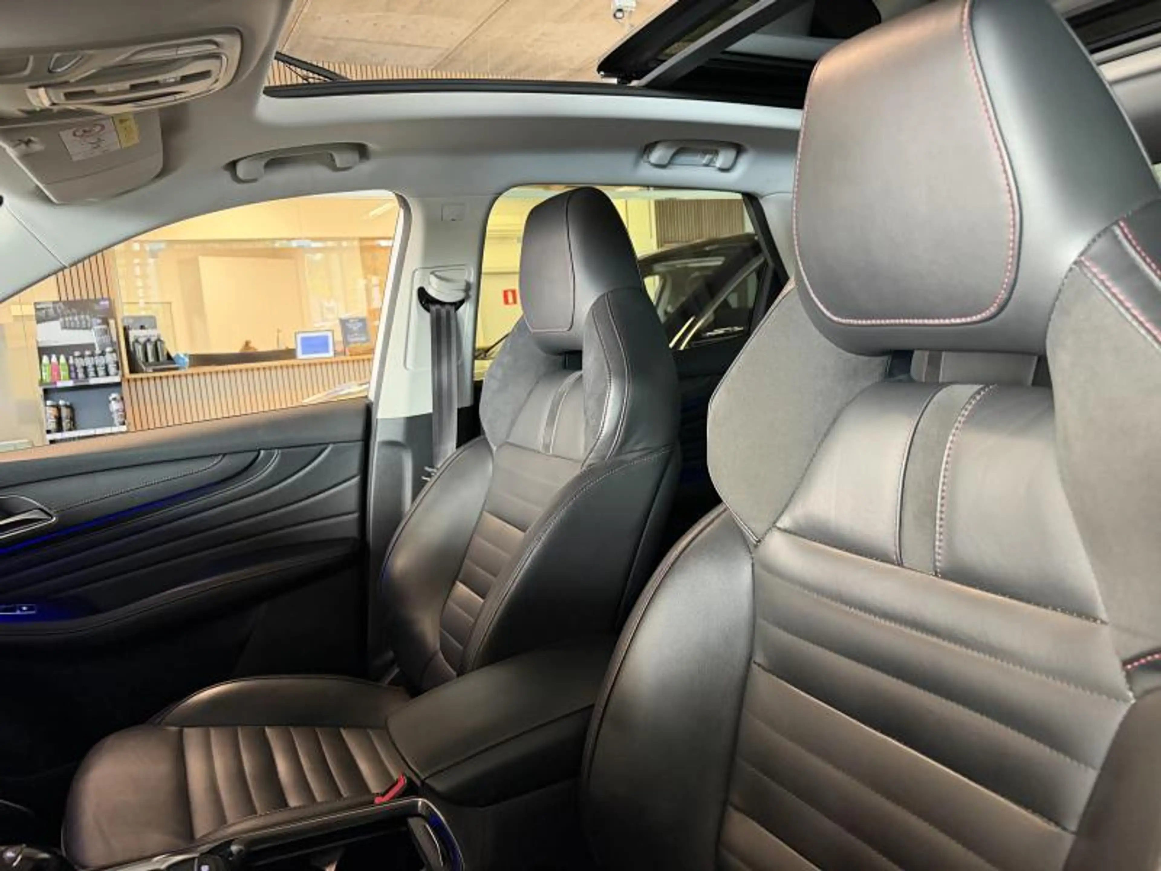MG EHS 1.5T-GDi PLUG-IN Luxury | GPS, camera,... | FULL O — photo 12