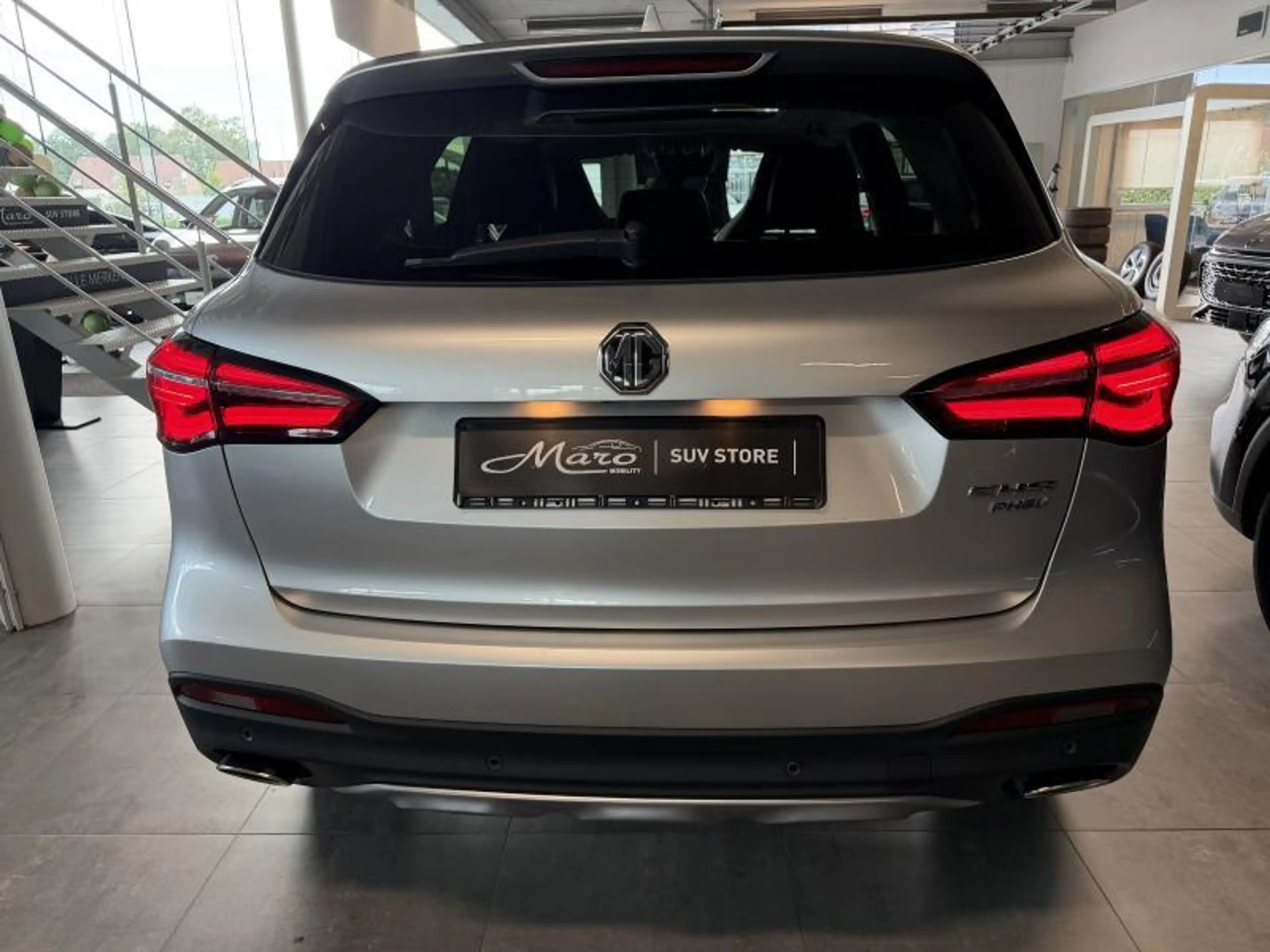 MG EHS 1.5T-GDi PLUG-IN Luxury | GPS, camera,... | FULL O — photo 10