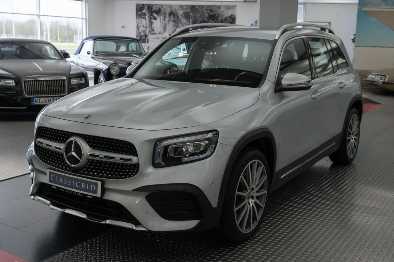 Mercedes-Benz GLB 250