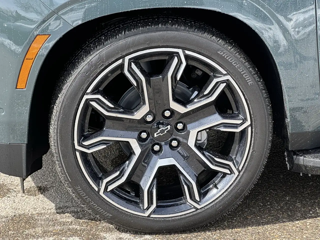 Chevrolet Tahoe снимка Chevrolet Tahoe
