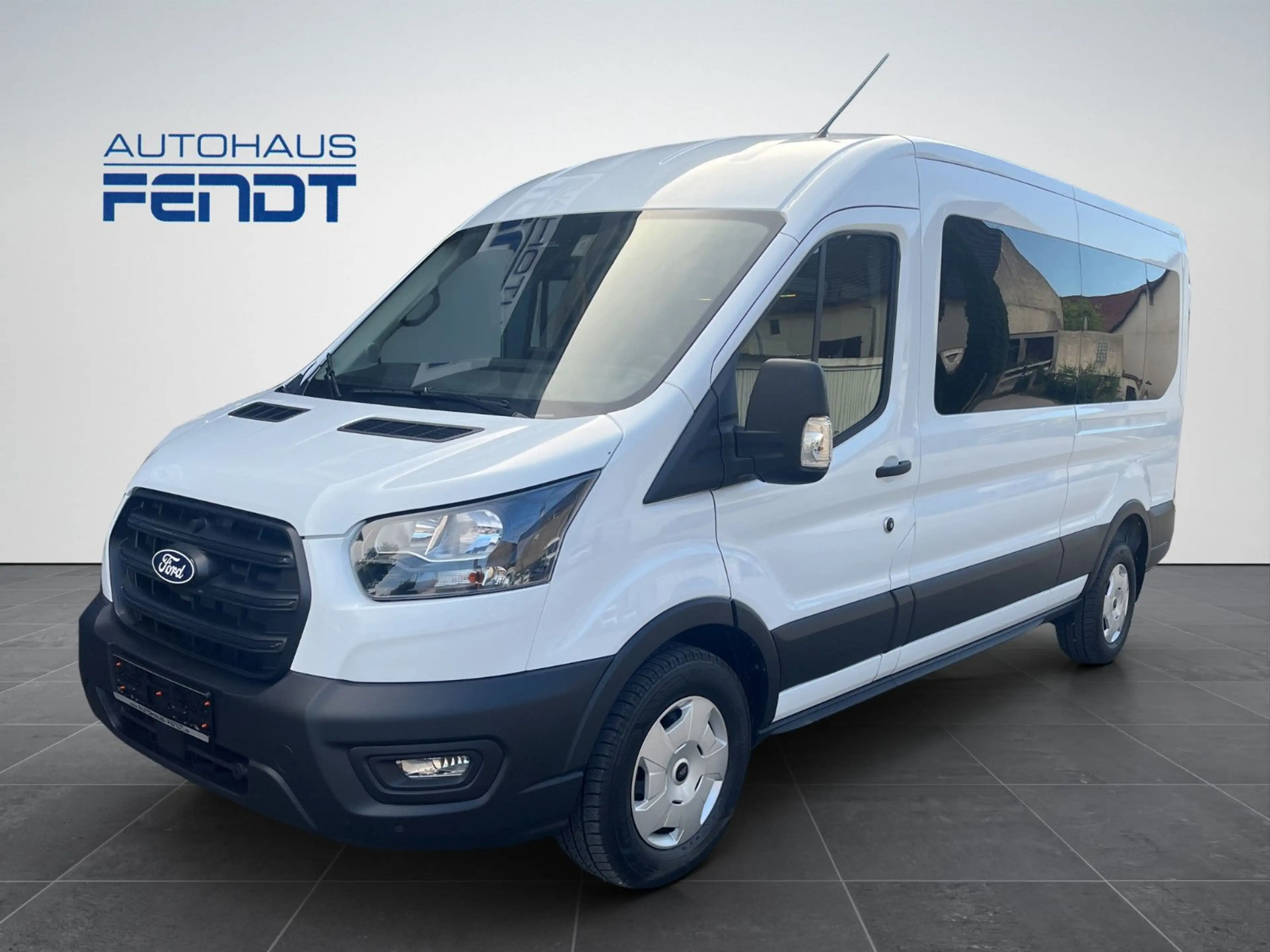Ford Transit Kombi 350 Aut.L3H2 Trend 8/9 SitzeEuro6e