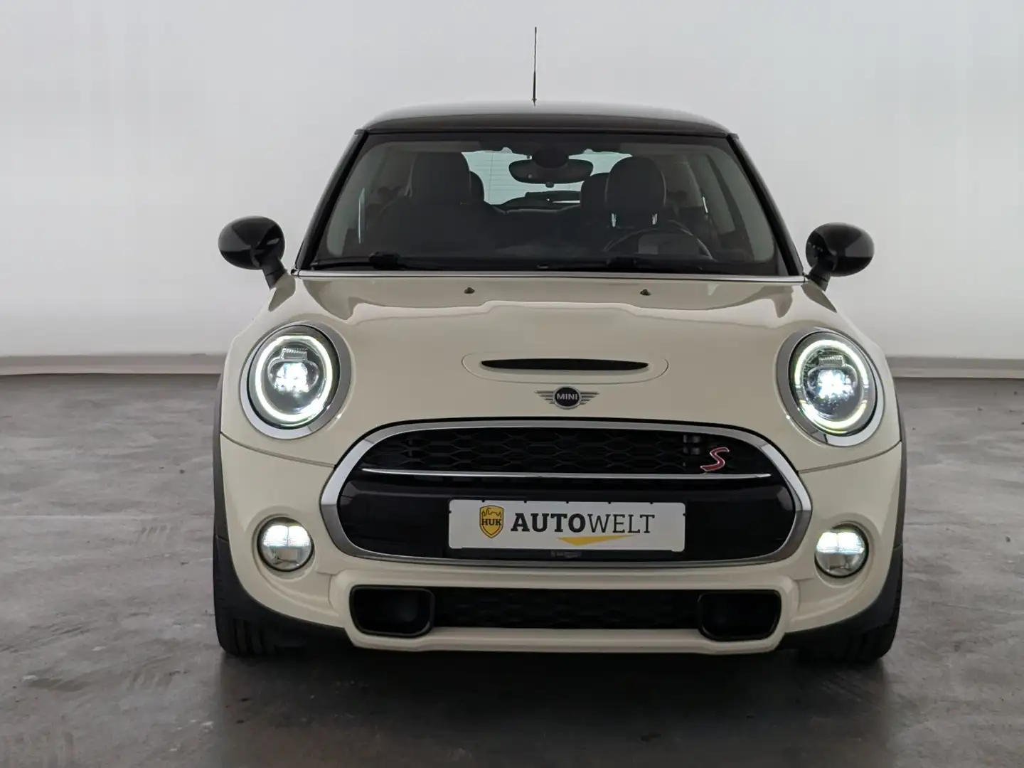 MINI Cooper S Cooper S (EURO 6d-TEMP)(OPF) LED+LEDER+NAVI+SHZ+ Weiß - 2