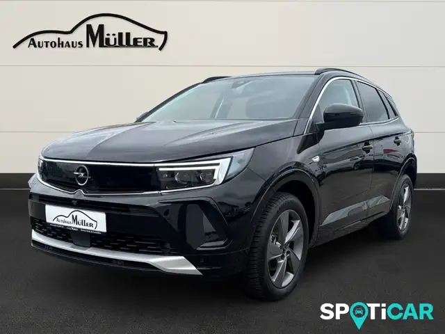 Opel Grandland (X) Elegance 1.2 Turbo Autom. +Matrix+Alcantara+Kamera