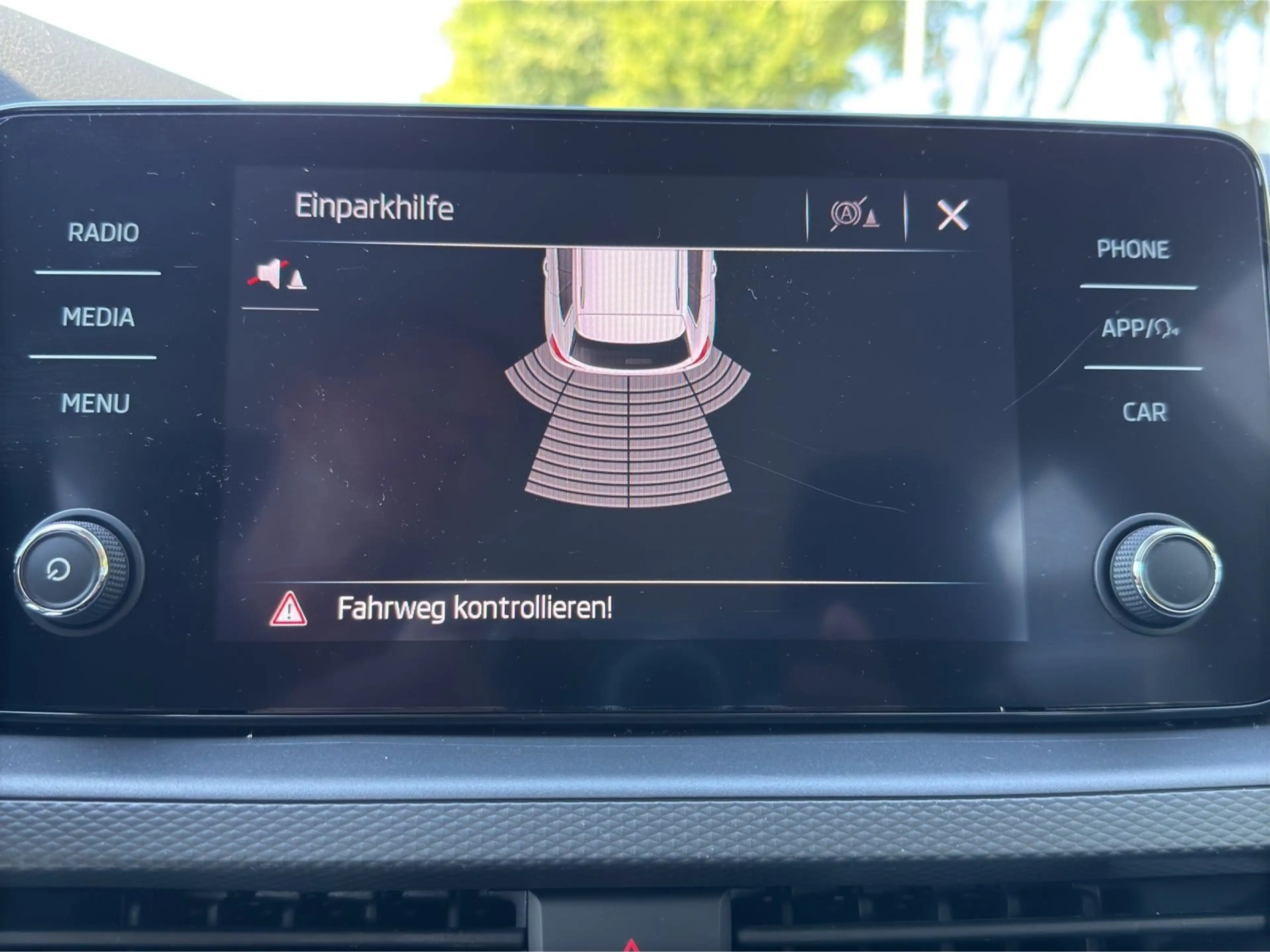 Skoda Kamiq 1.5 TSI Ambition LED+SITZHZG+TEMPOMAT+DAB+ — photo 17
