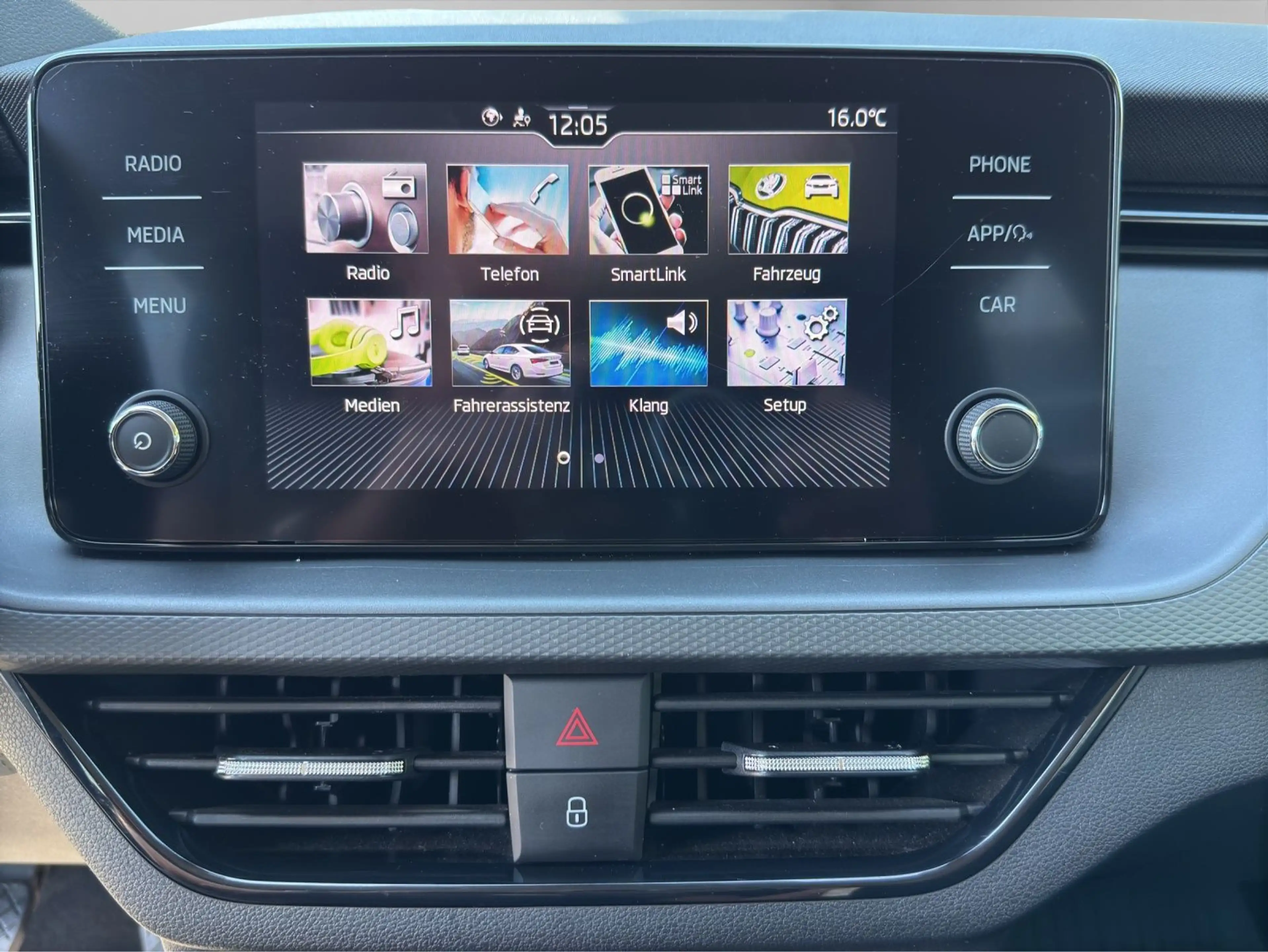 Skoda Kamiq 1.5 TSI Ambition LED+SITZHZG+TEMPOMAT+DAB+ — photo 11
