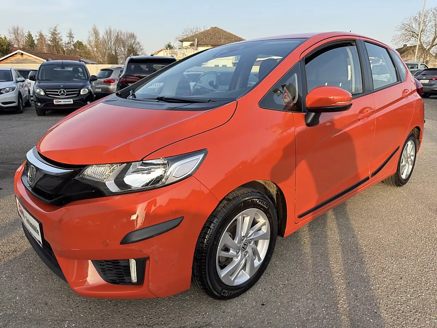 Honda Jazz 1,3i-VTEC Comfort Orange - 2