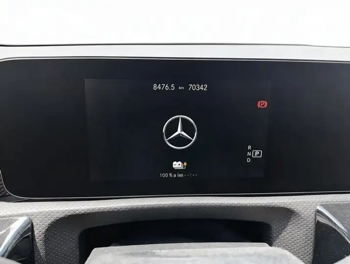 Mercedes-Benz Clase A A 250 e Sedán 2022, foto 9