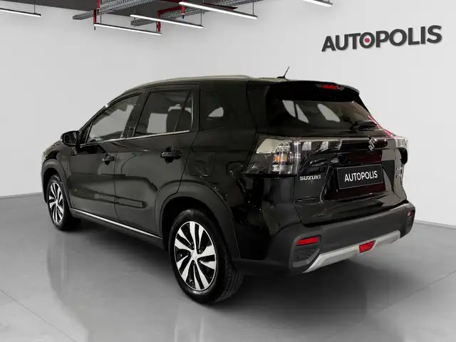Suzuki SX4 S-Cross view 2