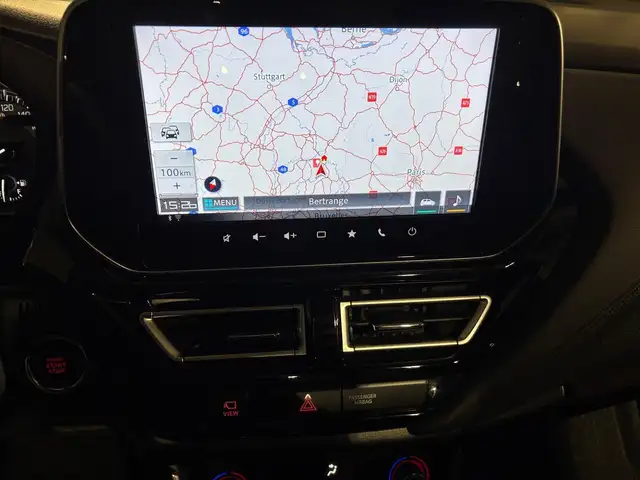 Suzuki SX4 S-Cross view 9