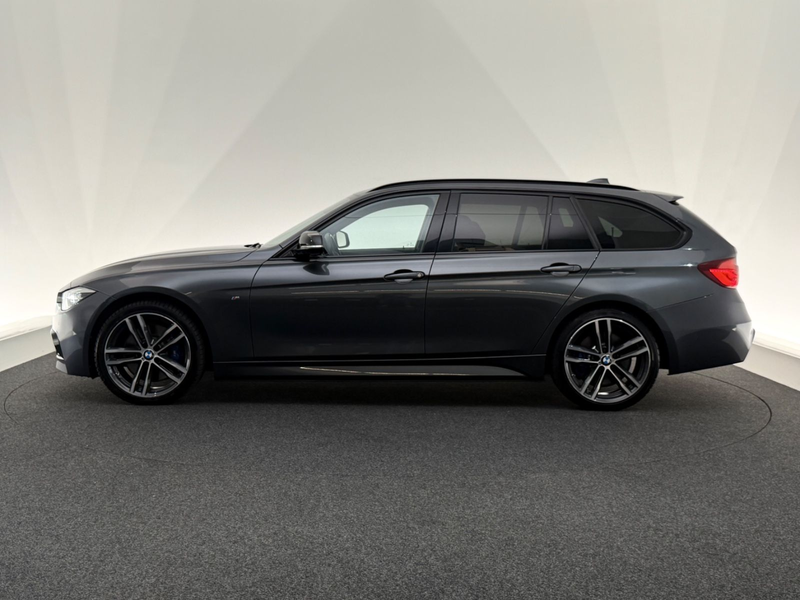 BMW 340 i Touring xDr.*M SPORT SHADOW*HUD-HARMAN-PANO — photo 4