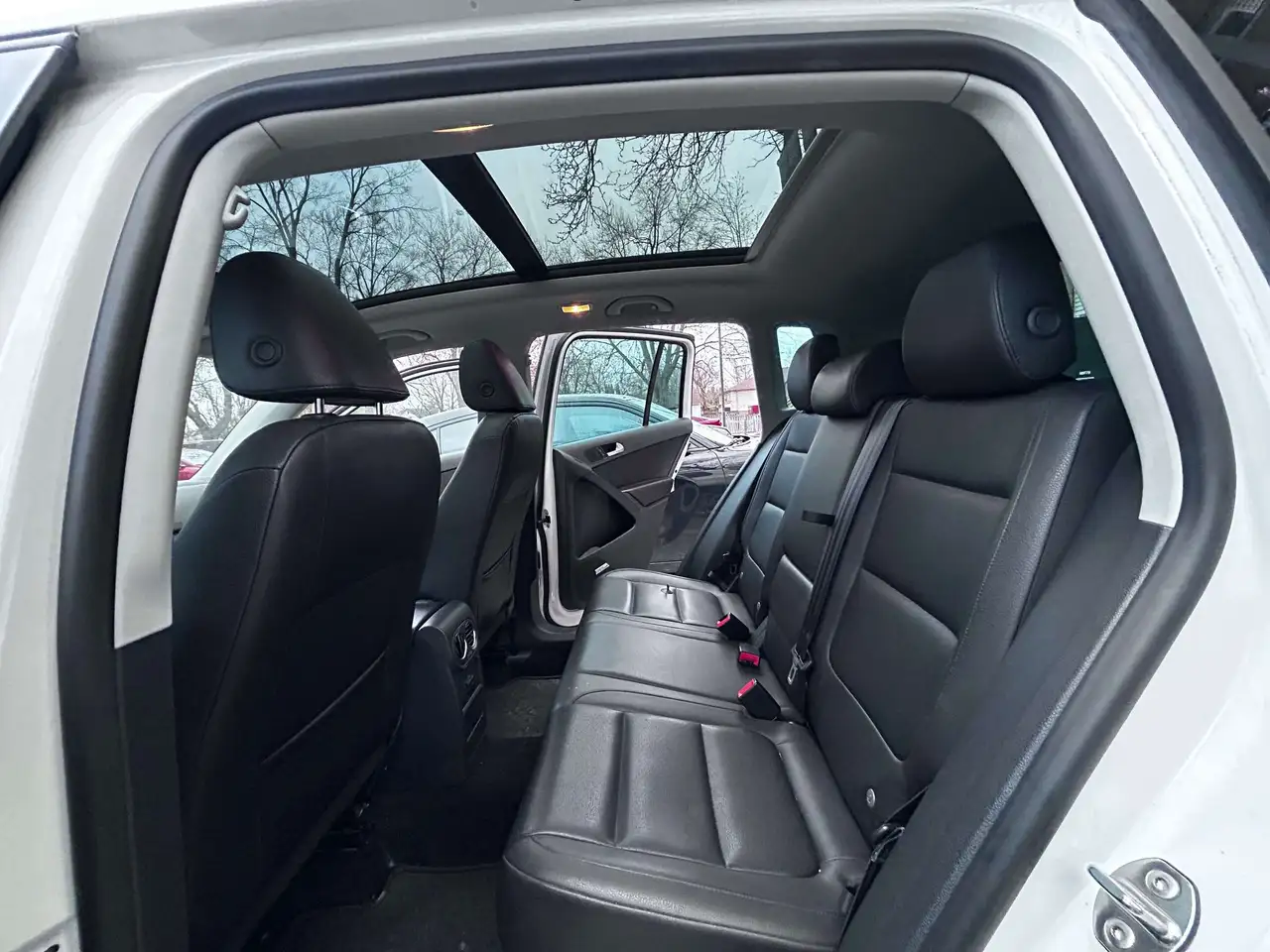 Volkswagen Tiguan снимка Volkswagen Tiguan