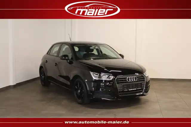 Audi A1 Sportback-Klimaanlage-Alufelgen-PDC-BT-