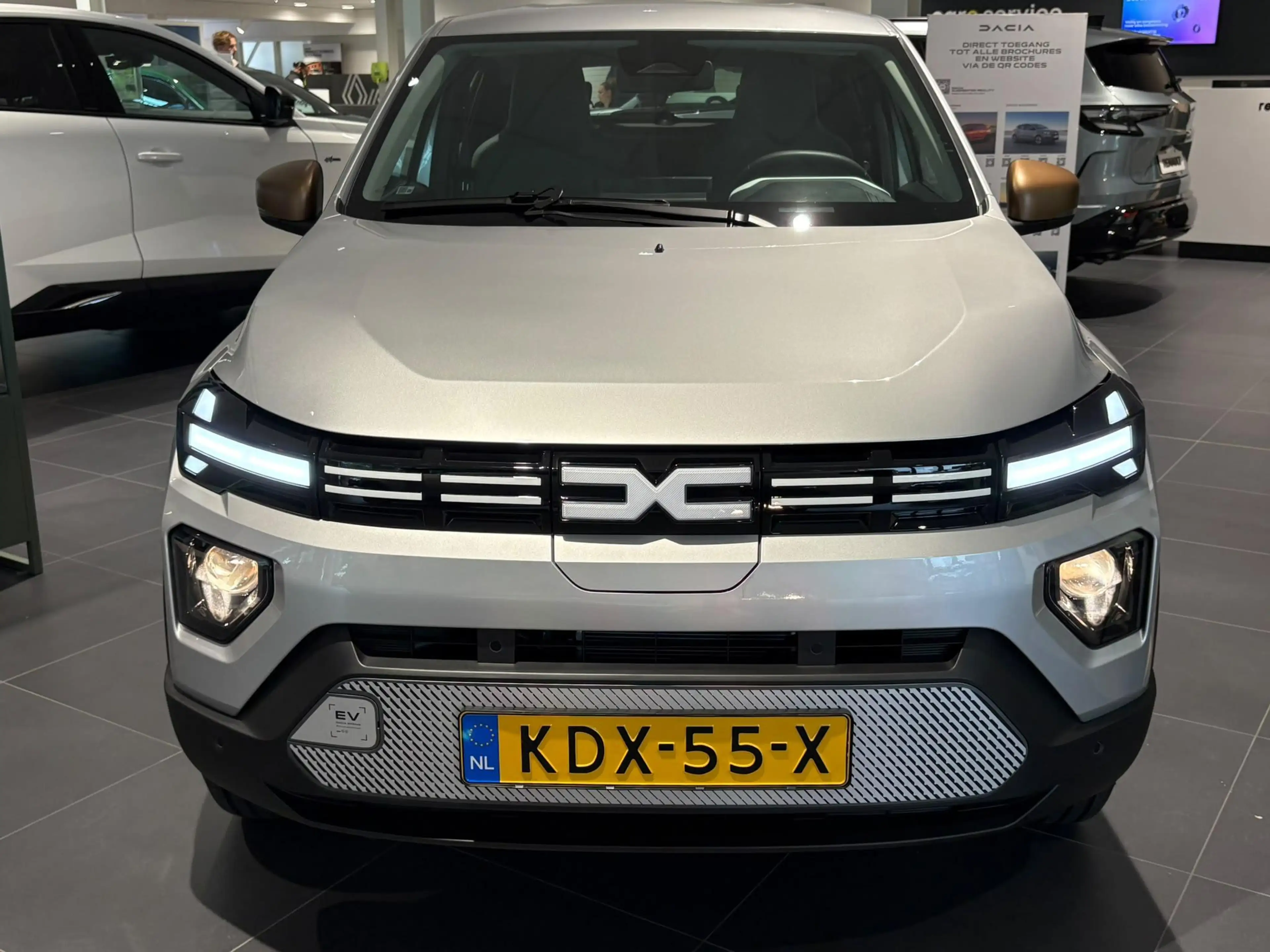 Dacia Spring Expression 70 24.3 kWh | Demo | Camera | Navigatie — photo 12