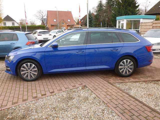 Skoda Superb Combi Ambition iV DSG/LED/ACC/Side Assist