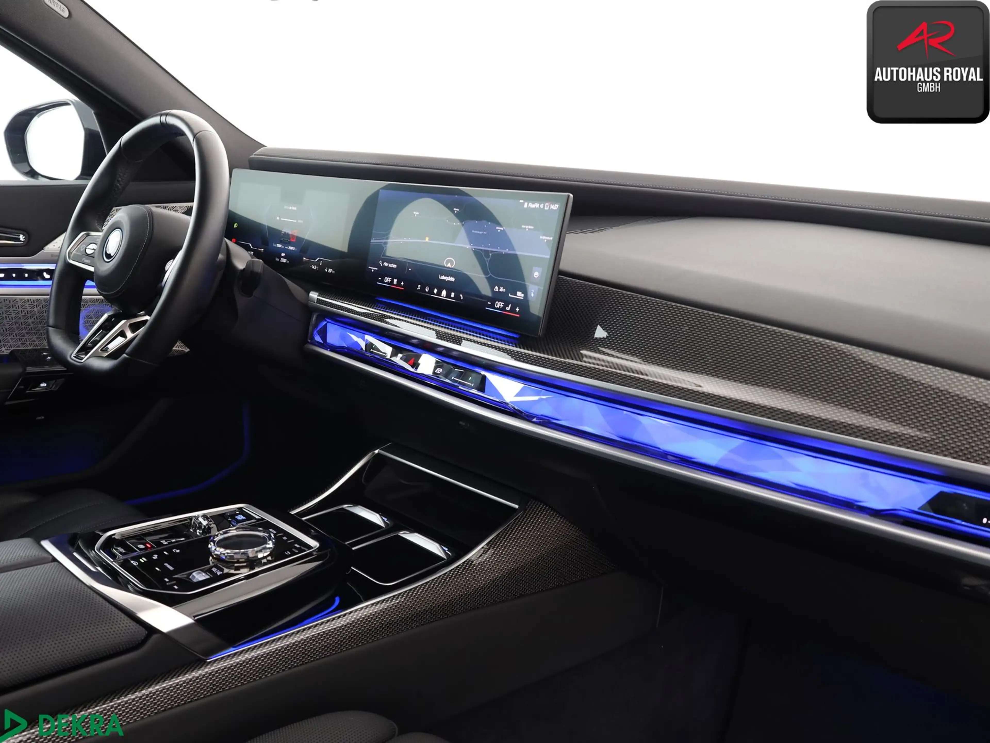 BMW i7 i7 xDrive60 M SPORT THEATRE SCREEN,BOWERS+W,HUD — photo 10